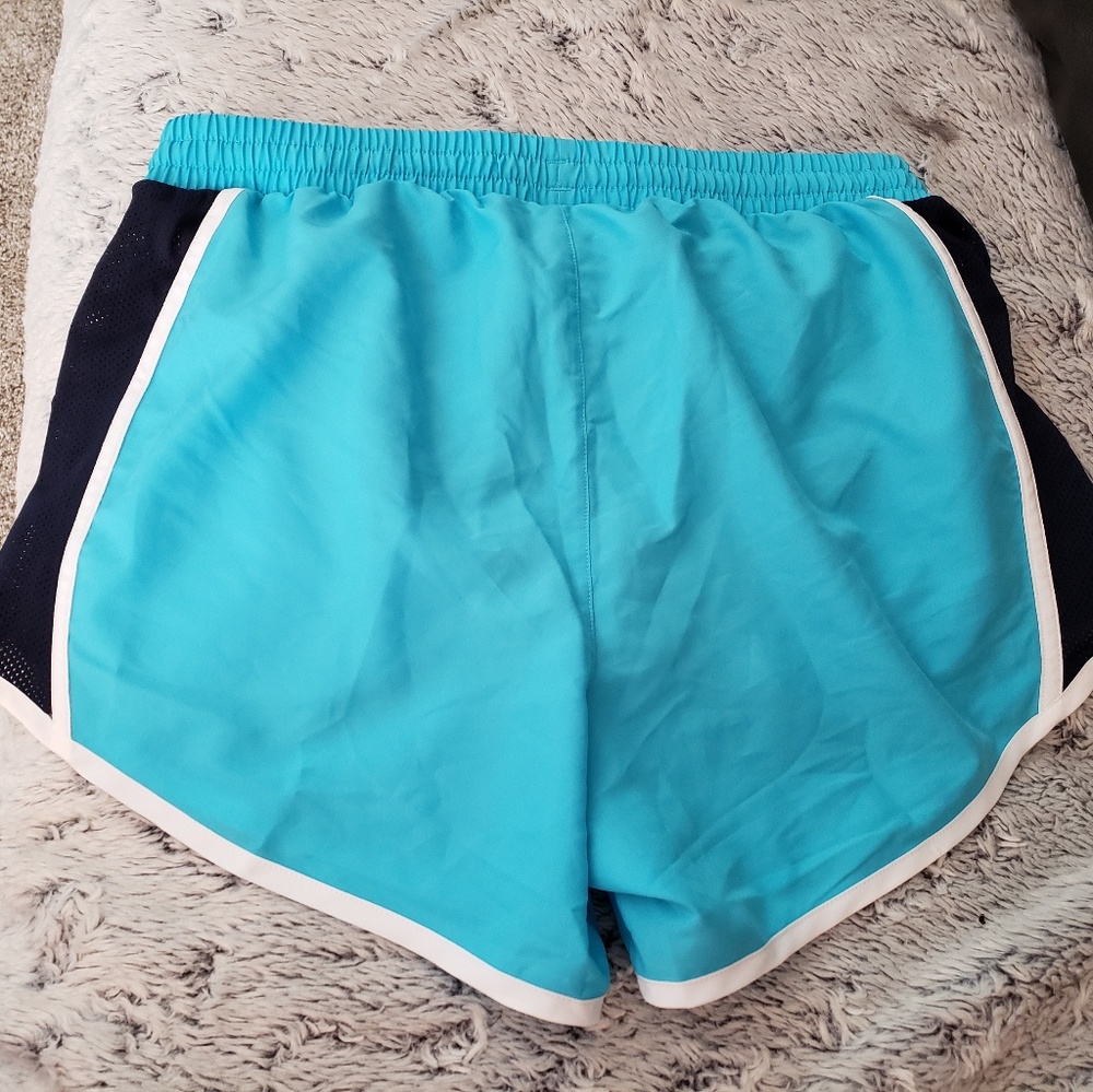 Underarmour running shorts